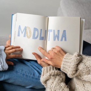 "Słownik Spraw Niewidzialnych" + Notes na modlitwy
